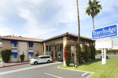 Travelodge by Wyndham Orange County Airport/ Costa Mesa in Costa Mesa, USA