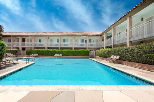 Travelodge by Wyndham Orange County Airport/ Costa Mesa in Costa Mesa, USA