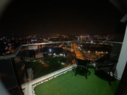 Balcony/terrace, THE FAMILY HOMESTAY@UNIV360 PLACE,SERDANG near Universiti Putra Malaysia