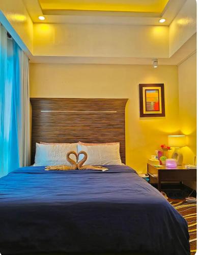 Cozy Hotel Room with Bath Tub and Free Pool Access