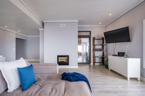 Ocean Blue Apartment & Studio - image 9