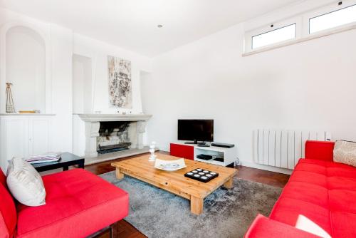 Park View Central Apartment in Cascais - image 4