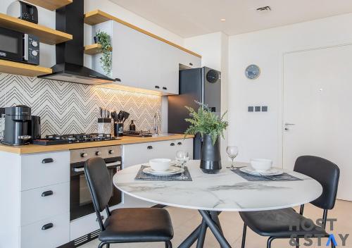 Serene 1BR Getaway In Collective, Dubai (foto 10)