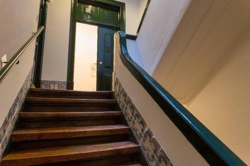 Chiado Apartment - Holiday Rental in Lisbon - image 14