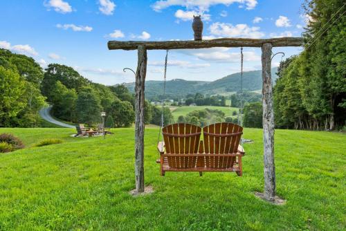 Peace of Heaven in Beech Mountain, USA