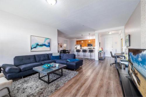 Stylish Vista Cay Luxury Diamond Next to Pool Near all theme Parks and walk to the Convention Center in Orlando, USA