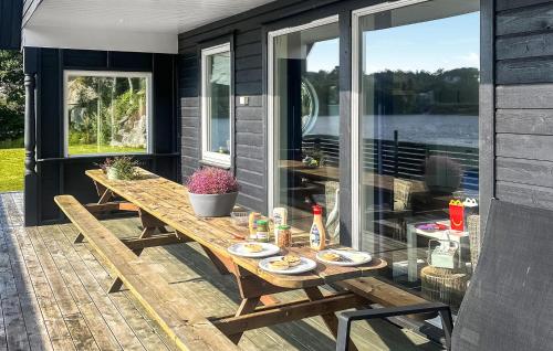 Viesnīcas āriene, Beach Front Home In Sveio With Wifi in Sveio