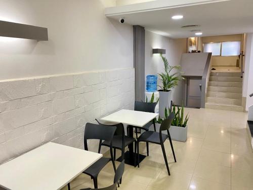 設施, ALWA Suites in 雷西斯滕西亞