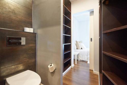 Central Holiday Home - main image