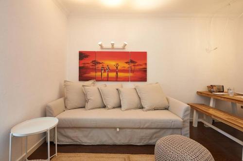 Central Oasis Apartment - image 9