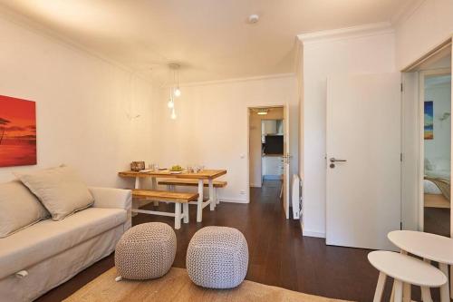 Central Oasis Apartment - image 8