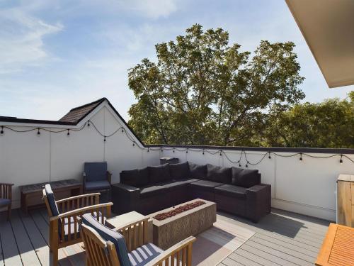Country Lyric - East Nashville - Rooftop Deck in Nashville, USA