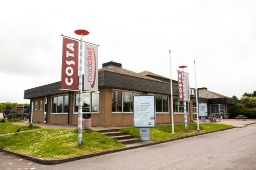 Days Inn Sutton Scotney North - image 4