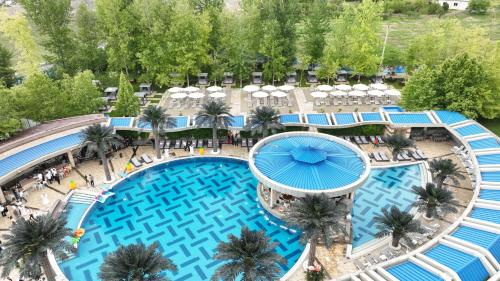 590381354 Multi Grand Pharaon Hotel