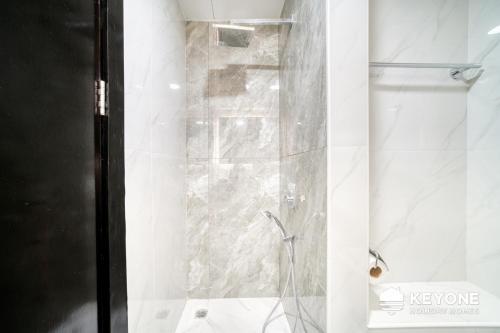 Sanctuary Studio in Barsha Heights - image 6