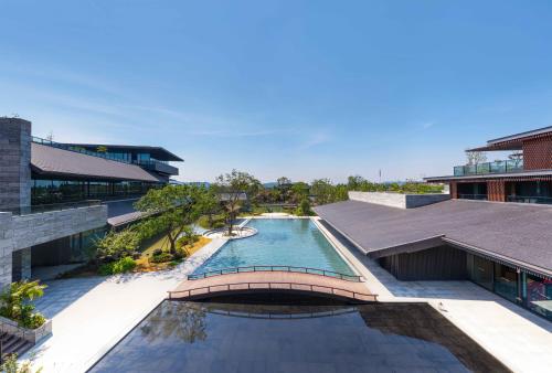 Courtyard by Marriott Changzhou China - 수영장
