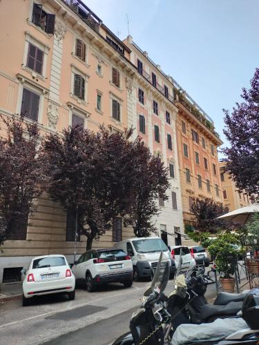 Val's Vatican Wall Apartment, Rome (photo 4)