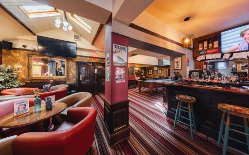 The Grapes Inn - image 4