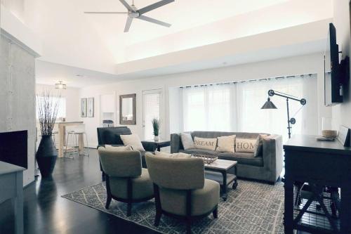 Luxurway Private Home 4bedroom 3bath, HomeOffice in Houston, USA