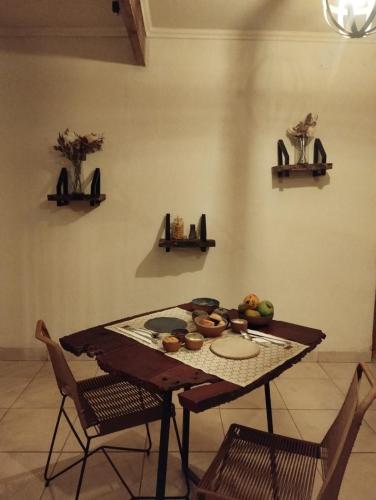 La Genoveva Posada entre Viñedos (La Genoveva Posada entre Vinedos) in Villa Union