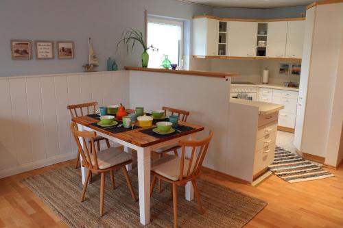 Konyha, Ferienwohnung Orts-Idyll in Erlenbach am Main