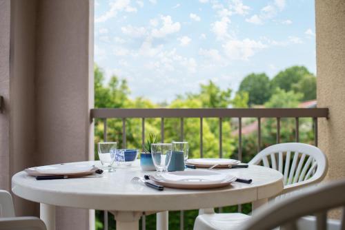 T2 Rangueil - Terrasse + 2 Parkings - 4 personnes, Тулуза (фото 9)