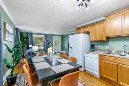 Kitchen, New River Gorge Cottage w Hot Tub, Fire Pit, Grill in Oak Hill (WV)