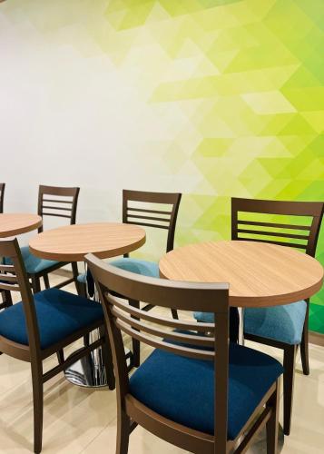 590403317 Holiday Inn Express Rosario by IHG