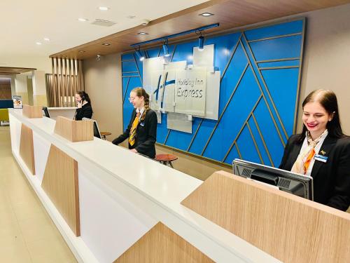 590403523 Holiday Inn Express Rosario by IHG