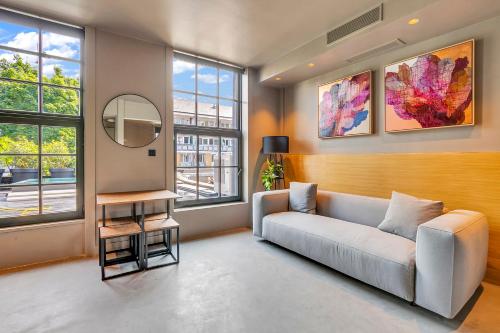 Kings House Apartments
