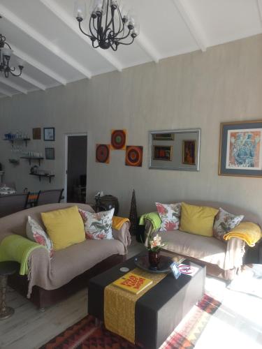 Bedrock Accommodation in 幹斯拜