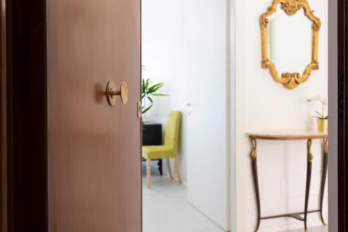 Carlotta Stylish Apartment Close Tiburtina Station, Rzym (zdjęcie 6)