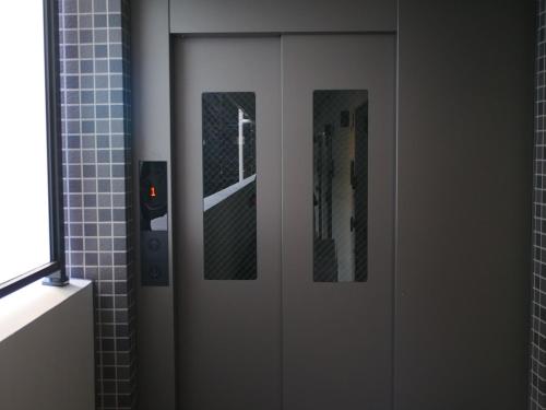 Apartment image 6
