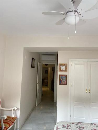 Downtown cozy apartment for four, Seville (photo 10)