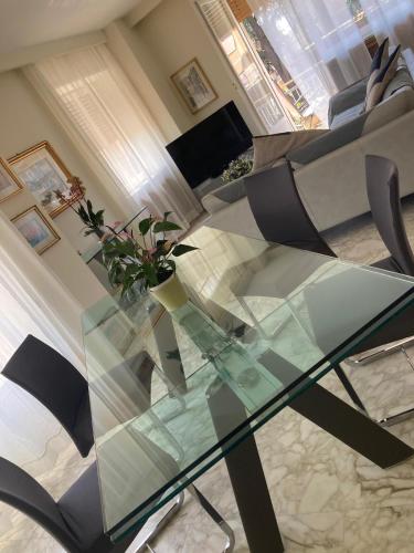 3 bedrooms, 5 beds