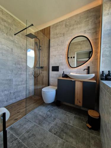 Zuhanyzó, Apartament near RedBull Ring City TAX included in nightly rate, Self-check-in in Knittelfeld