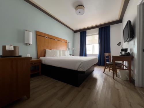 room detail thumbnail 0