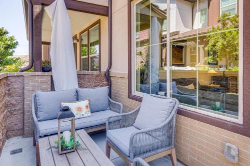 Quiet Simi Valley Home with Patio and Pool Access! in Simi Valley, USA