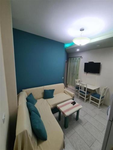 . HOXHA's APARTMENT