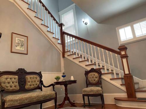 Tuscawilla A, Apt in historic downtown, two bed two bath in Ocala, USA