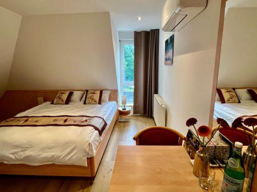 Gästehaus LINH (Gastehaus LINH) in 埃登科本