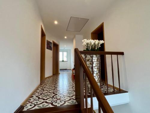 Gästehaus LINH (Gastehaus LINH) in 埃登科本