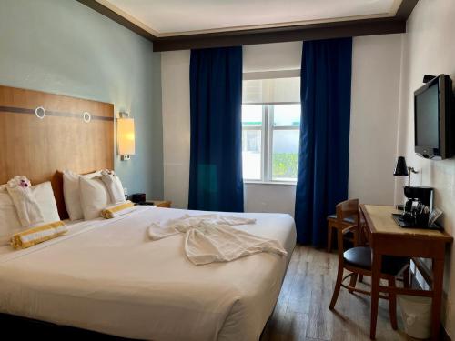 room detail thumbnail 0