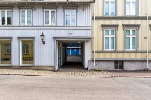 Øvre Langgate 25 in Tonsberg City Center