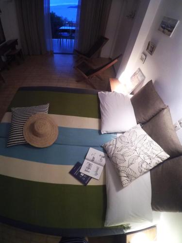 Studio with Sea View image 9