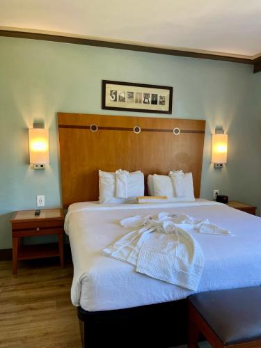 King Room with Oceanfront, Non-Smoking room in Majestic Hotel South Beach