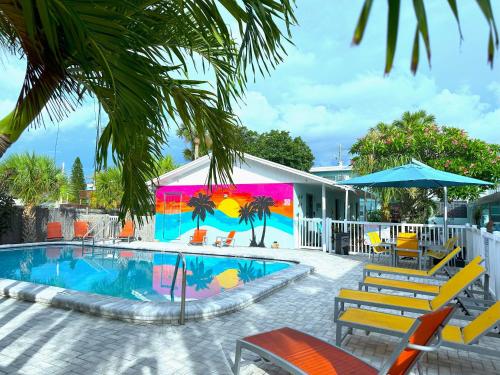 Park Shore Suites St Pete Beach - 수영장