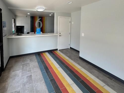Studio 6  Lake Elsinore, CA - 로비