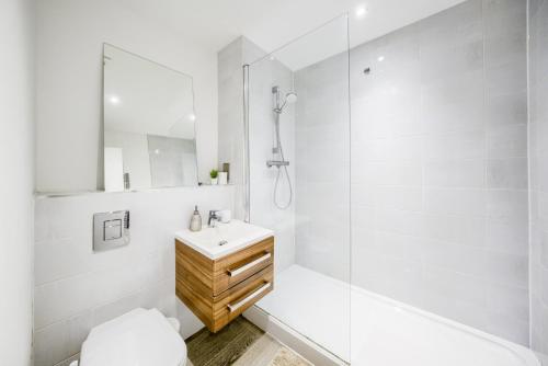 Modern 2 Bed Apartment with Central Location, Birmingham (foto 6)