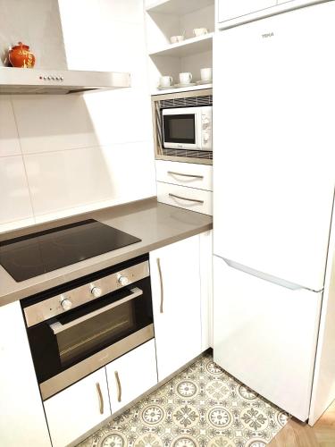廚房, "LLEGAMOS A CASA" Málaga apartamento ("LLEGAMOS A CASA" Malaga apartamento) in 塔樓港